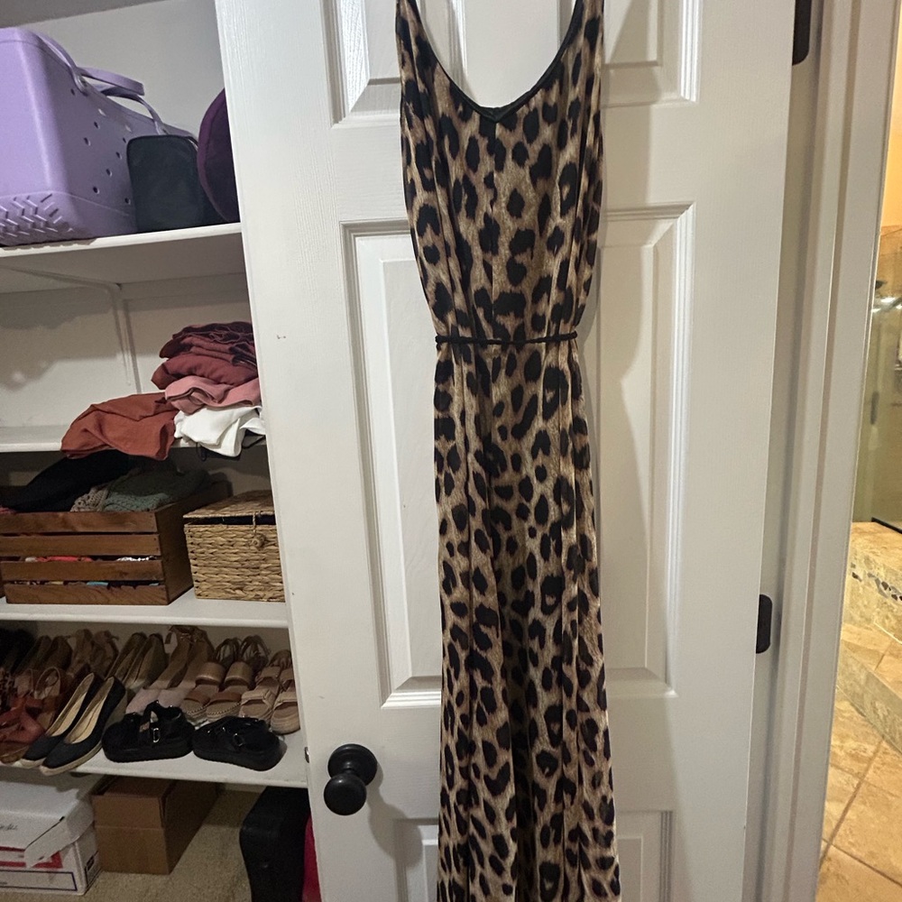 Source Unknown Leopard Print Maxi Dress